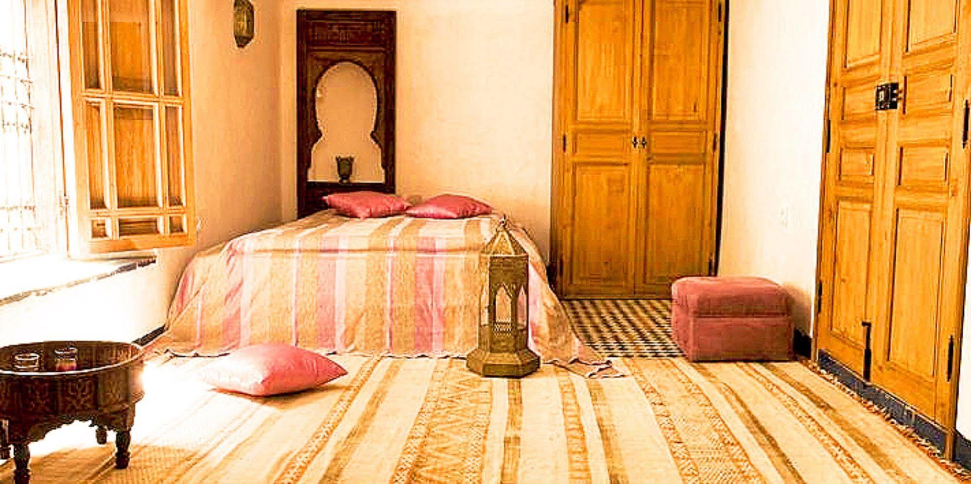 Dar Attajalli Fez Buitenkant foto